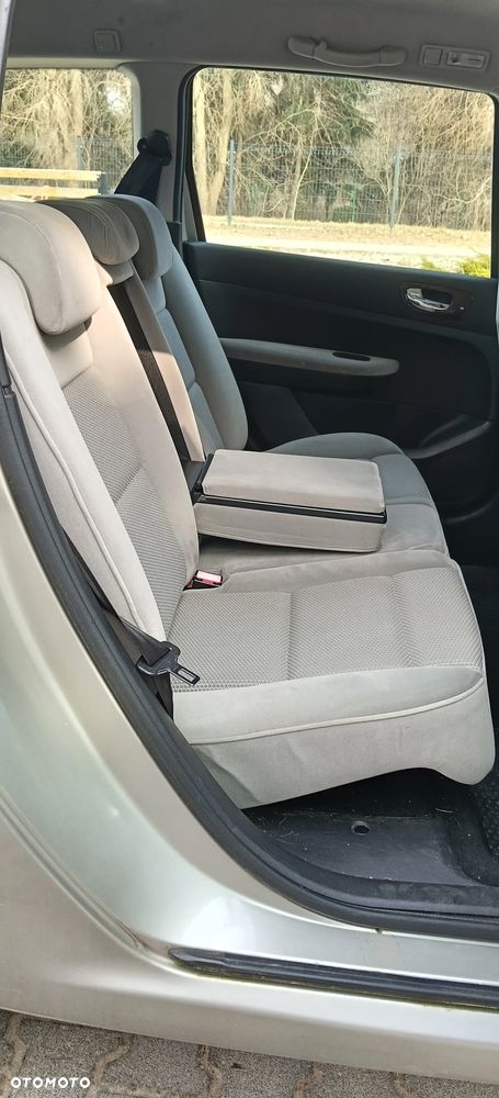 Peugeot 307 1.6 HDI Presence - 10