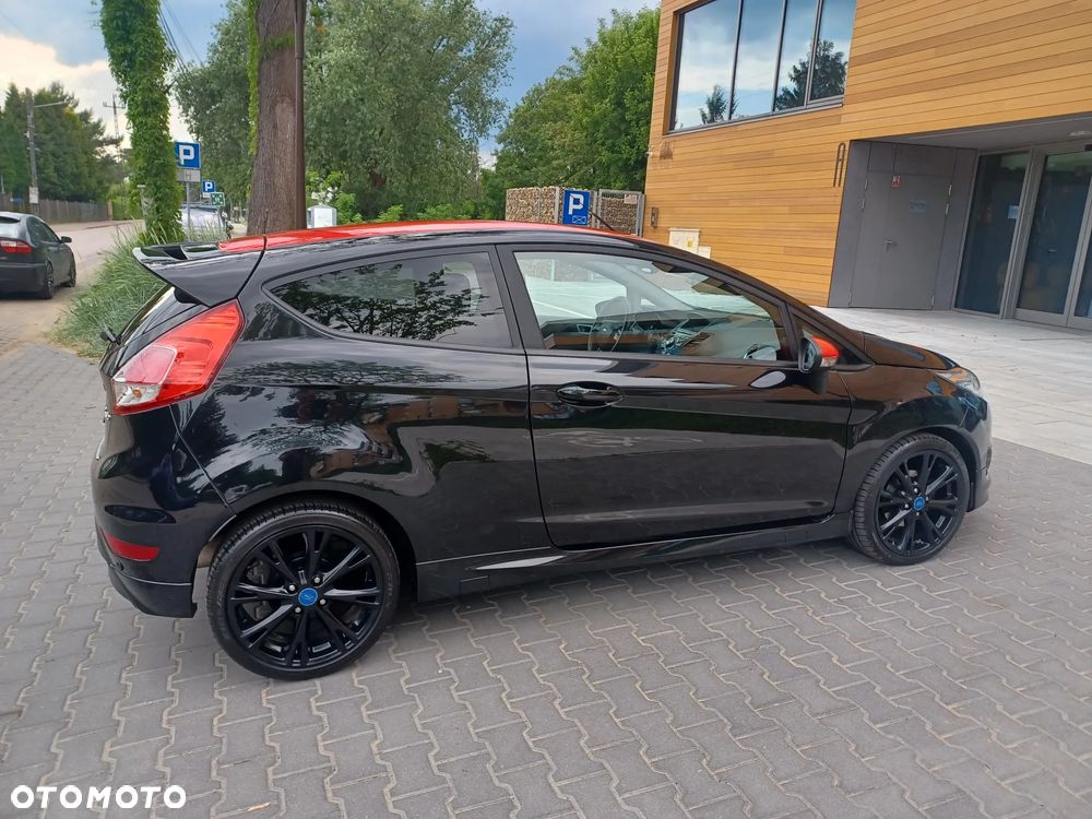 Ford Fiesta - 8