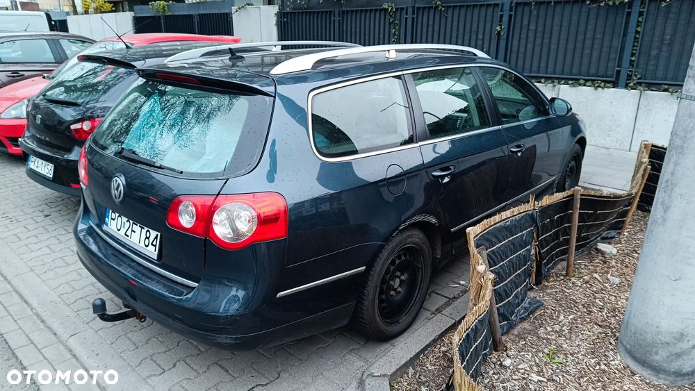 Volkswagen Passat 2.0 FSI Automatik Highline - 9