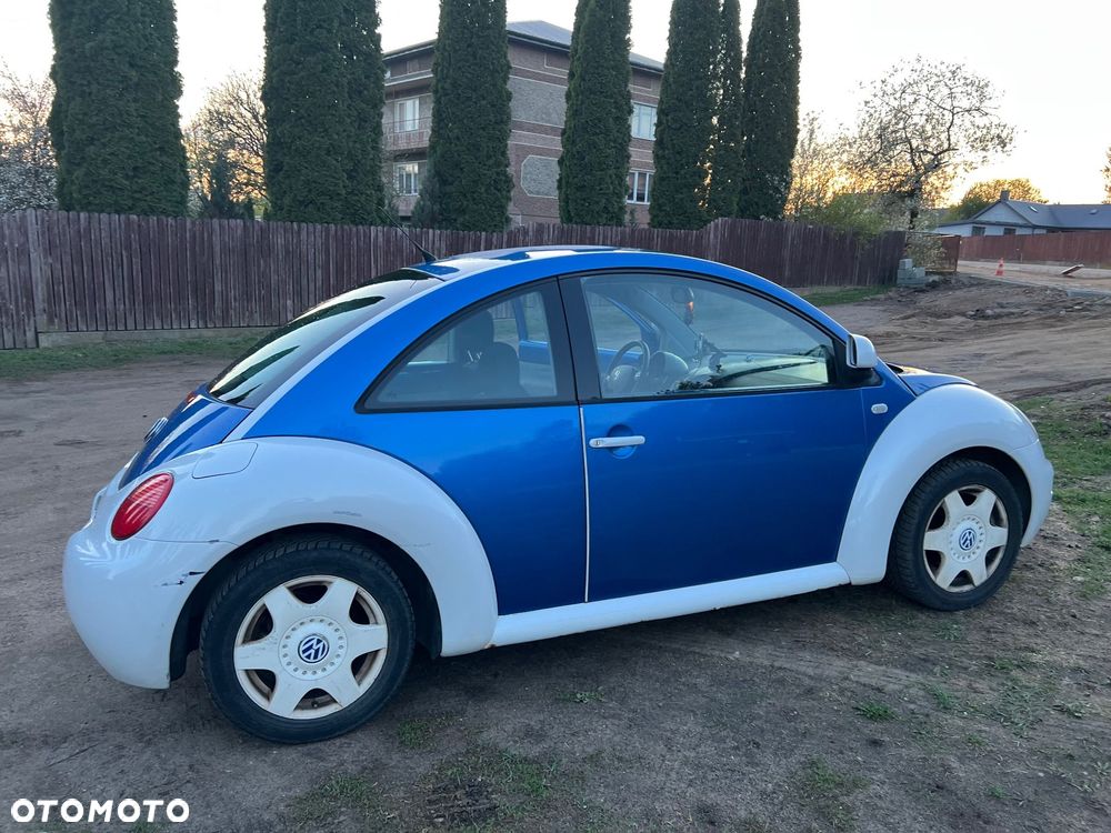 Volkswagen New Beetle 2.0 - 6
