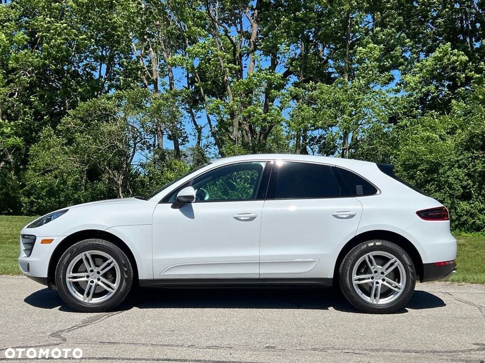 Porsche Macan Standard - 3