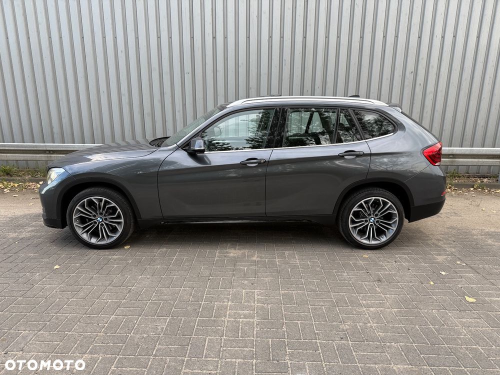 BMW X1 sDrive20d Sport Line - 3