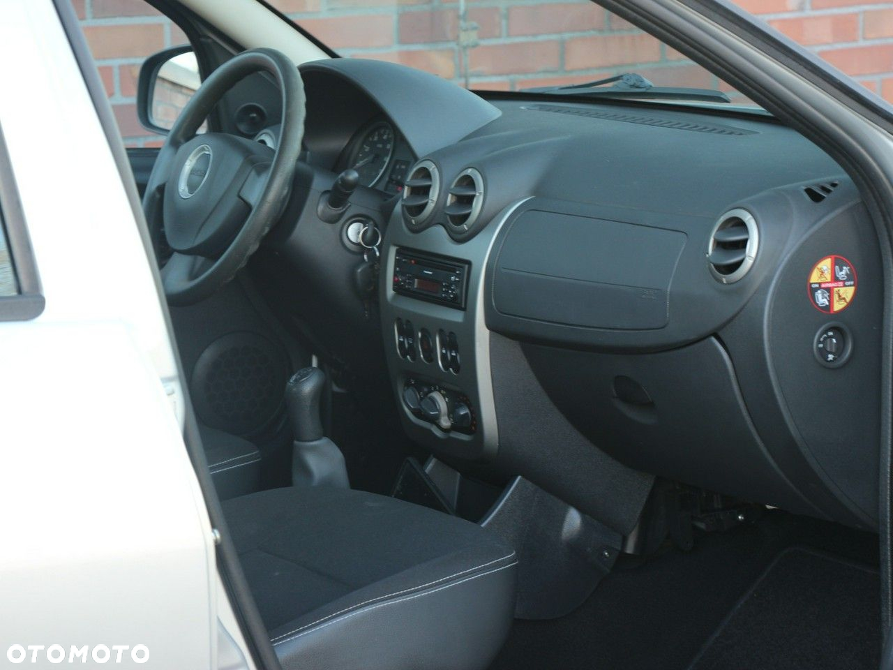Dacia Sandero Stepway 1.6 - 30