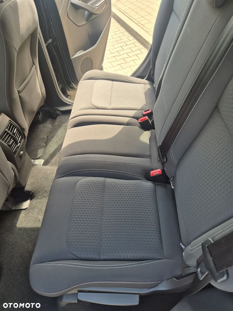 Ford Kuga 1.5 EcoBoost 2x4 Titanium - 19