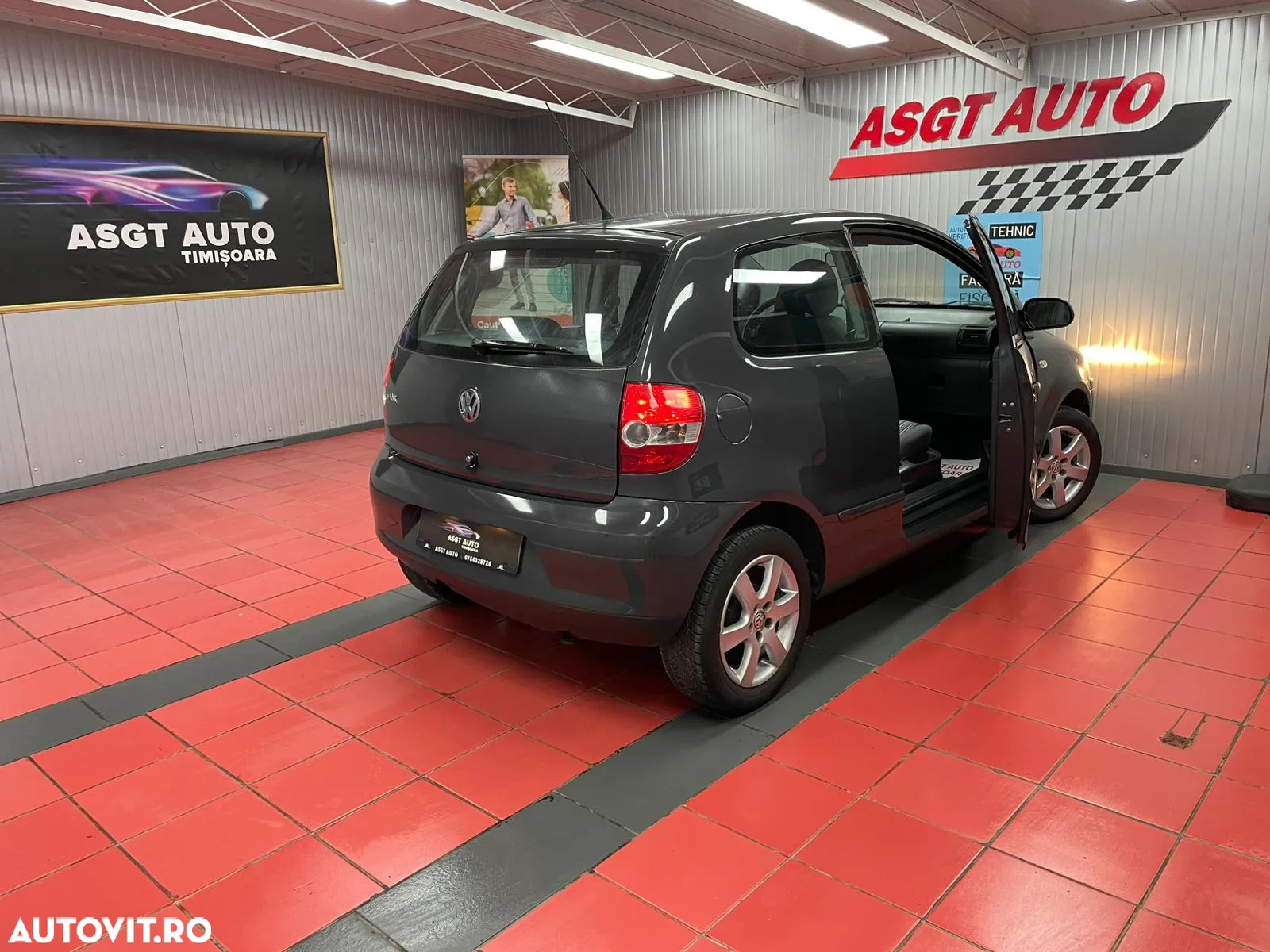 Volkswagen Fox 1.2 - 17