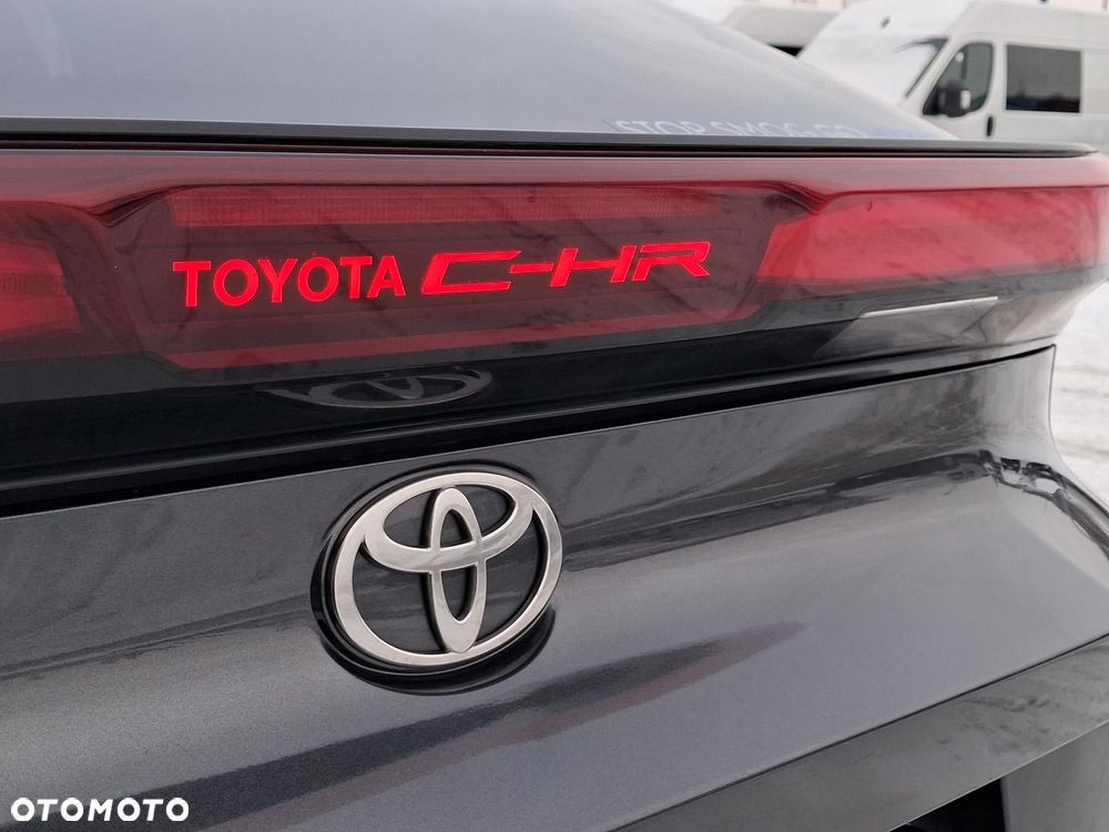 Toyota C-HR - 12