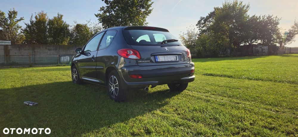 Peugeot 206 plus 75 Generation - 2