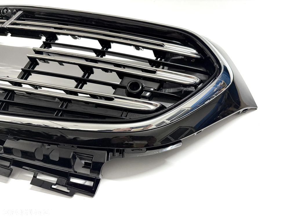 ATRAPA GRILL Mercedes E-klasa W214, LED-Neon Black - pod KAM - 6