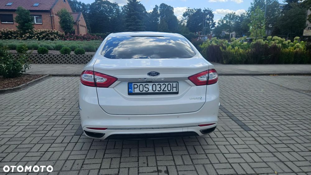 Ford Mondeo 2.0 Hybrid Vignale - 2