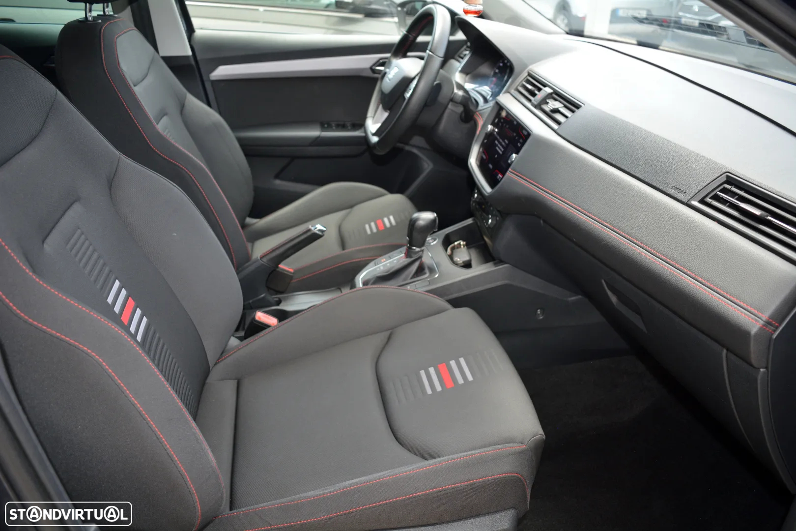 SEAT Ibiza 1.0 TSI FR DSG - 19