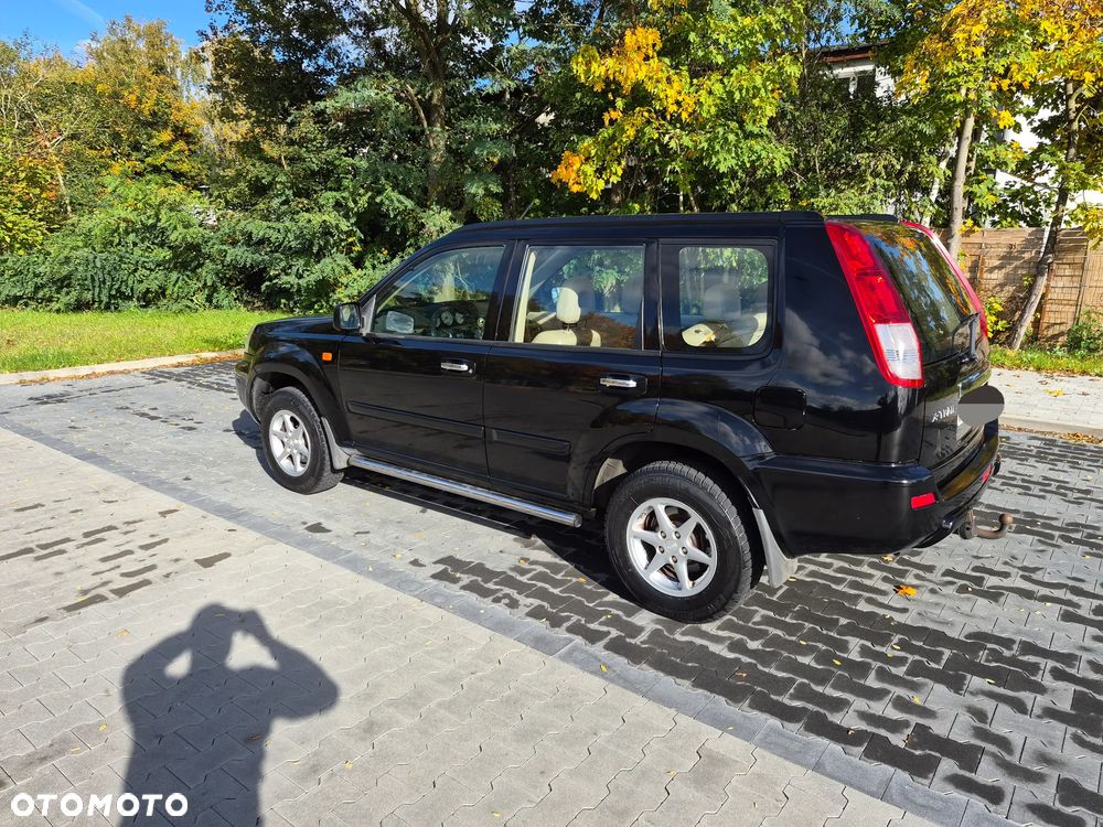 Nissan X-Trail 2.0 4x4 Comfort - 1