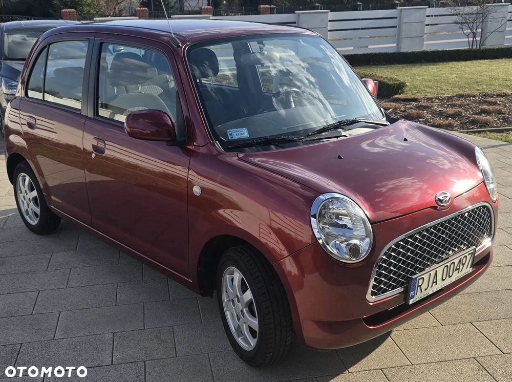Daihatsu Trevis - 11
