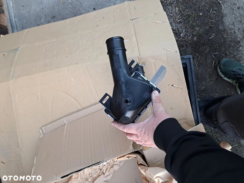 Intercooler chłodnica powietrza Ford Fiesta MK-8 Ecosport II Lift 1.0 EcoBoost H1BG-6K775-AC 2163154 H1BG-6K77-5AC - 4