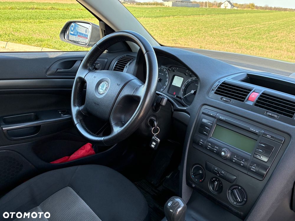 Skoda Octavia 1.6 Classic - 13