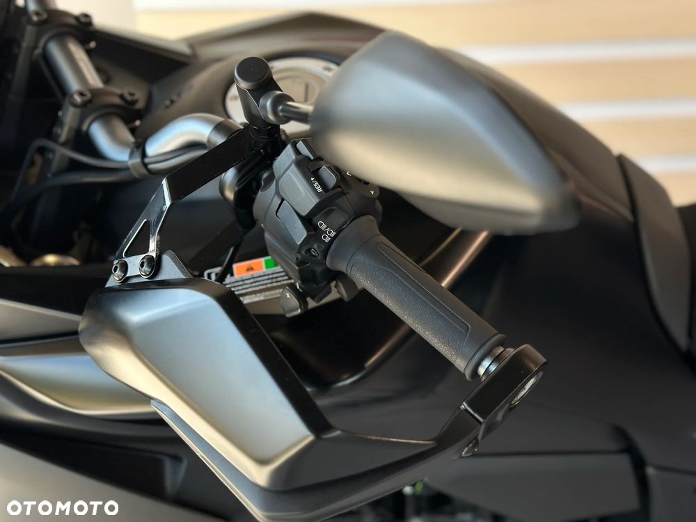Yamaha Tracer - 15