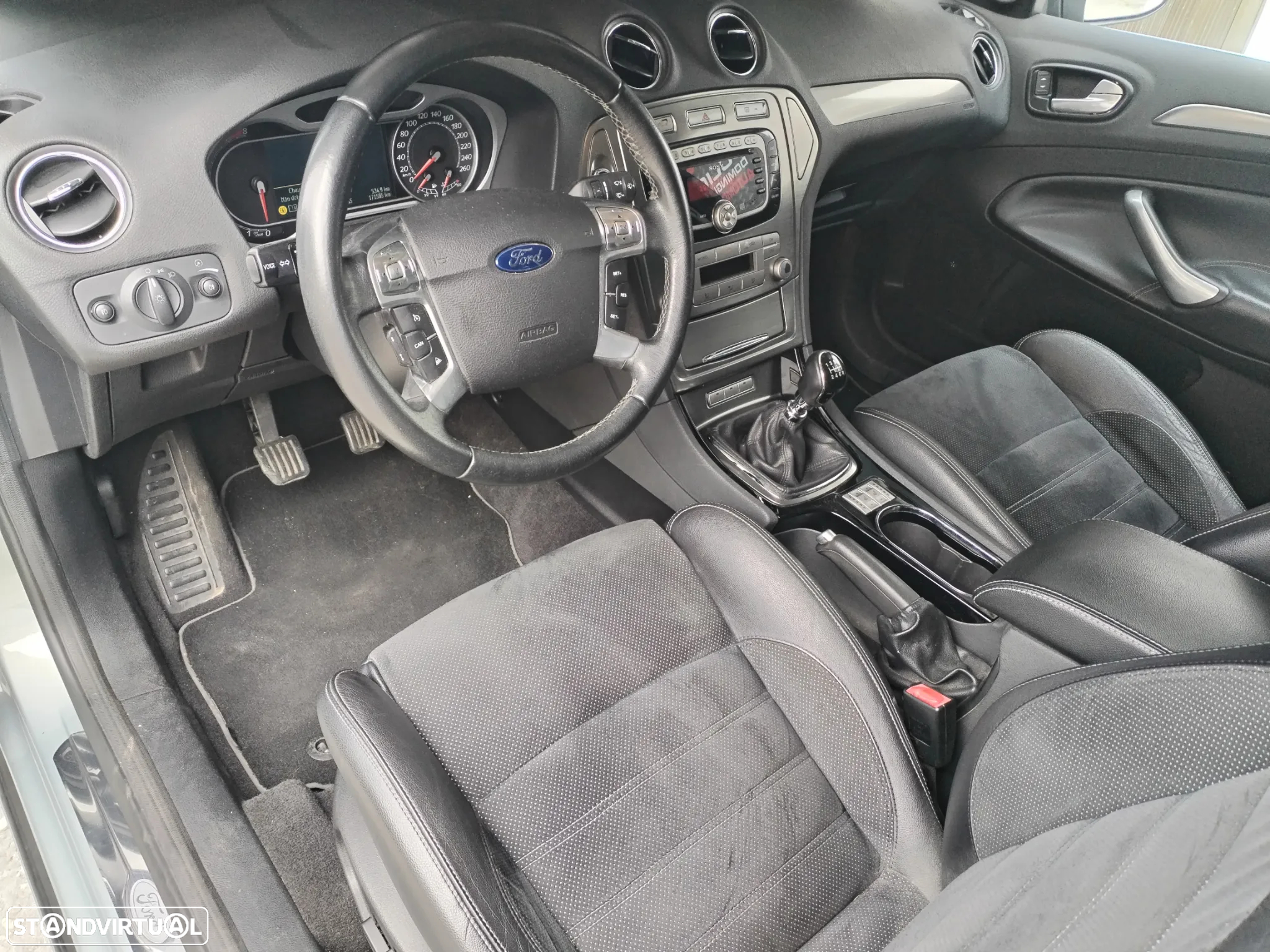 Ford Mondeo SW 2.5 T Titanium - 16