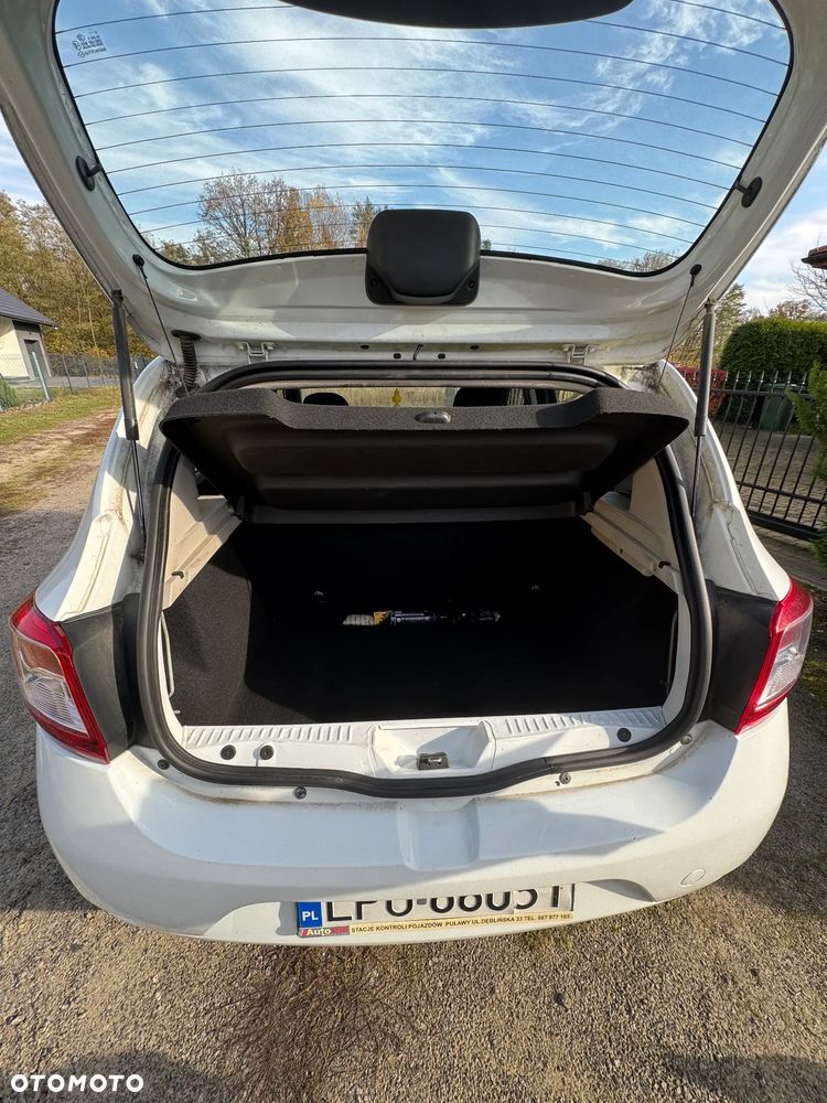 Dacia Sandero 1.2 16V Laureate - 9