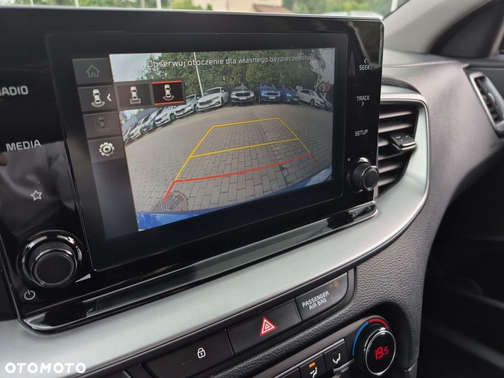 Kia Ceed 1.5 T-GDI M - 18