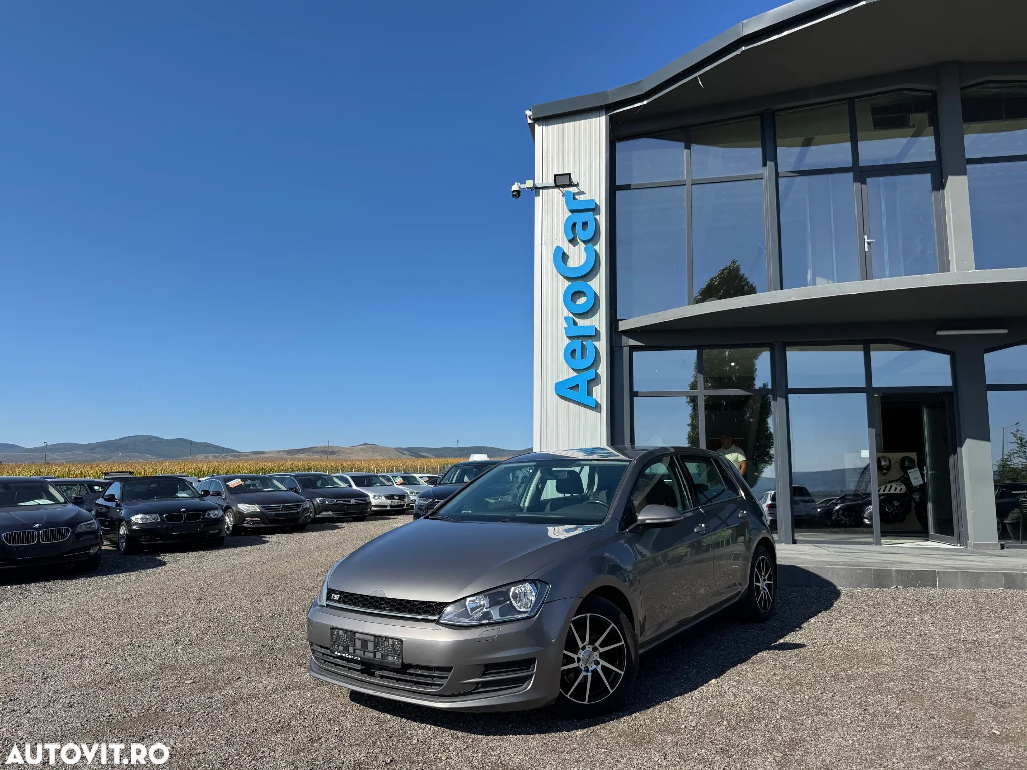 Volkswagen Golf 1.2 TSI BMT Trendline - 1