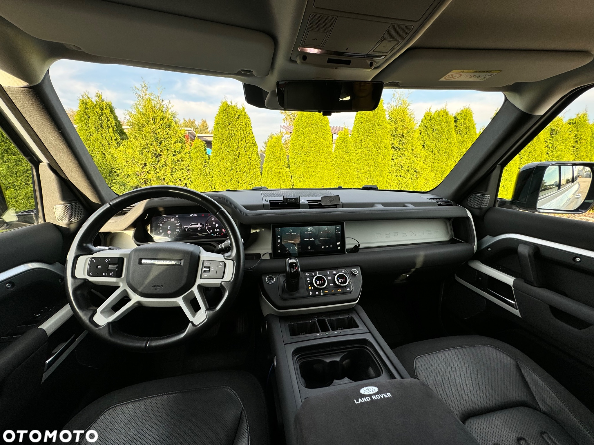 Land Rover Defender 110 2.0 D240 - 14