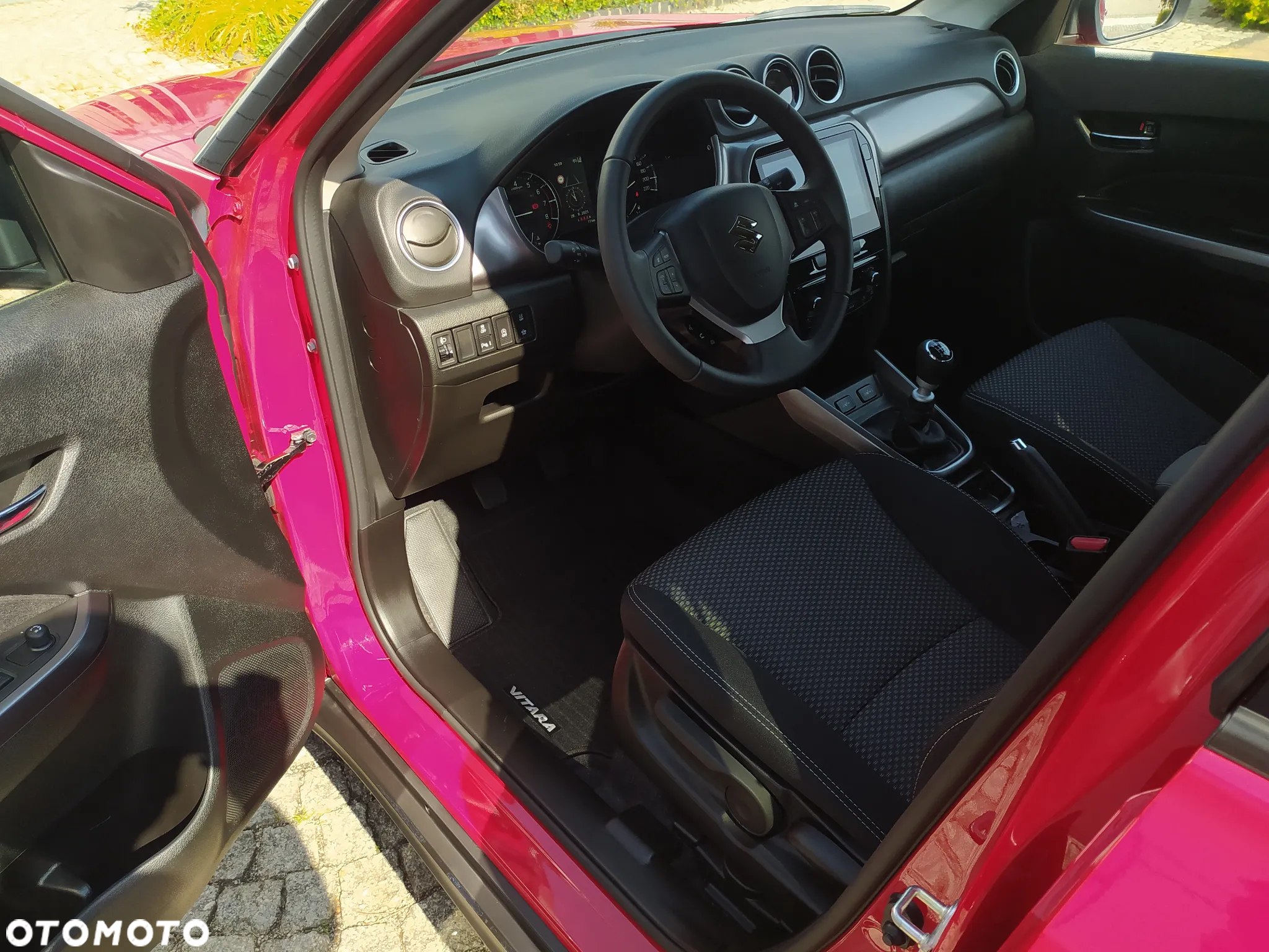 Suzuki Vitara 1.4 Boosterjet mHEV Premium Plus 2WD - 21