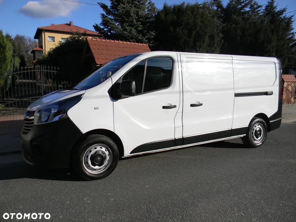 Opel Vivaro - 2