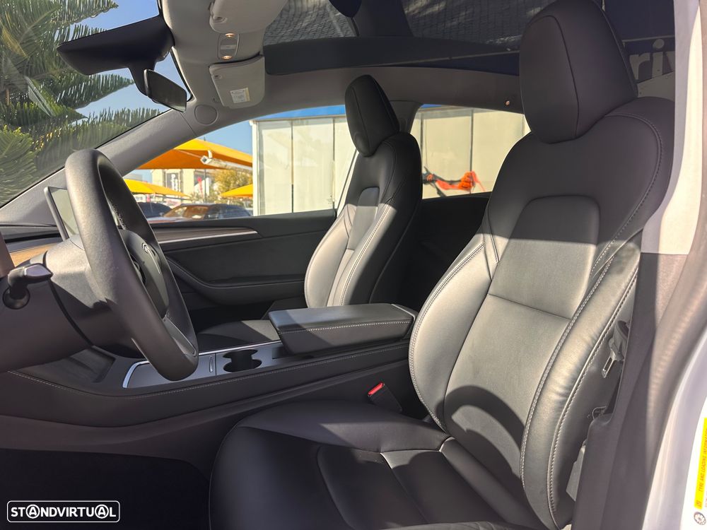 Tesla Model Y Tração Traseira - 19