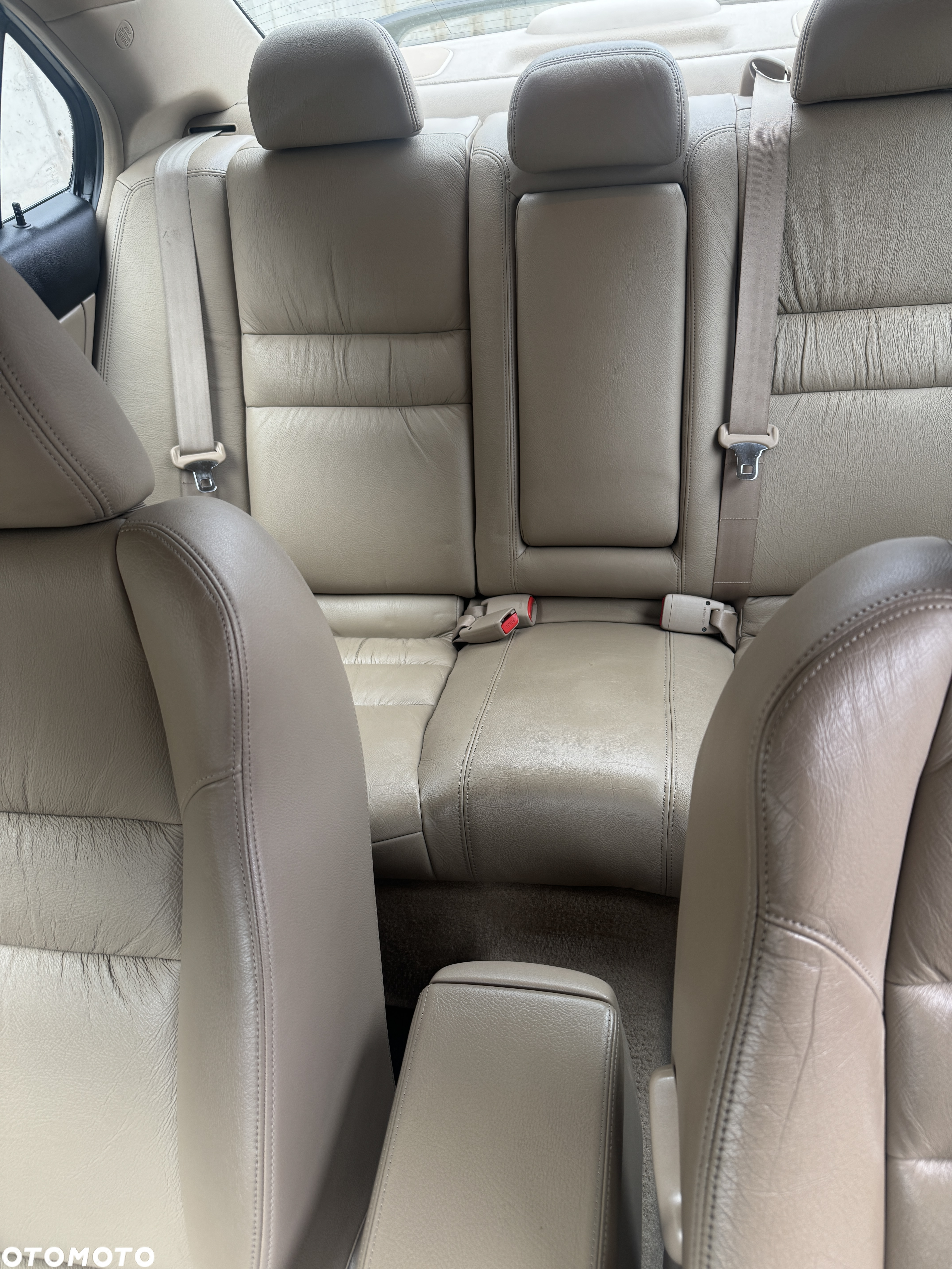 Honda Accord 2.0 Executive - 26