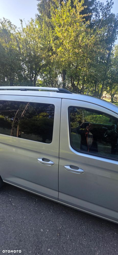 Ford Tourneo Connect 2.0 EcoBlue Titanium - 11