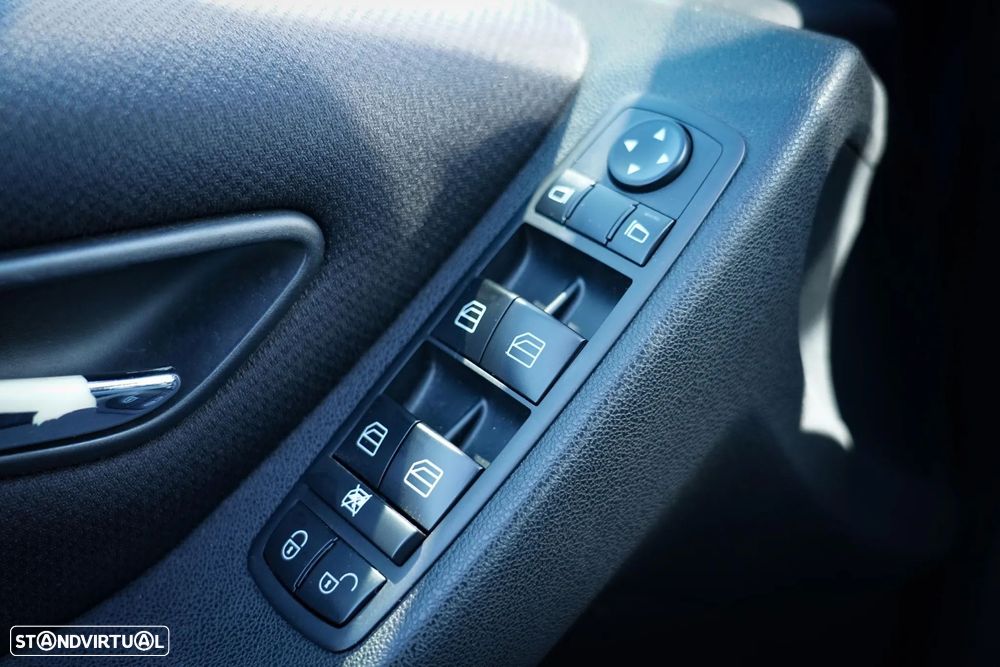 Mercedes-Benz A 150 Avantgarde - 12