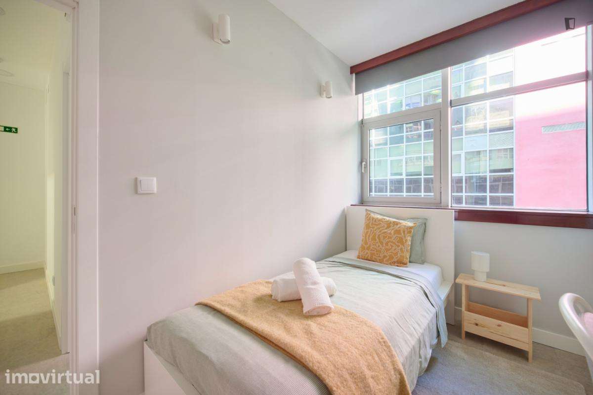Quarto - localizado em Olaias Lisbon - Grande imagem: 3/45