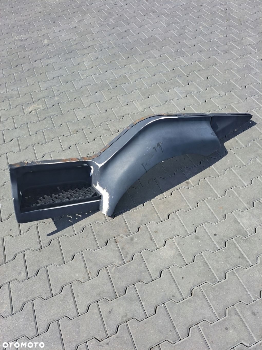 STOPNICA LEWA VOLVO FL RENAULT MIDLUM 19,5 KOŁA - 1