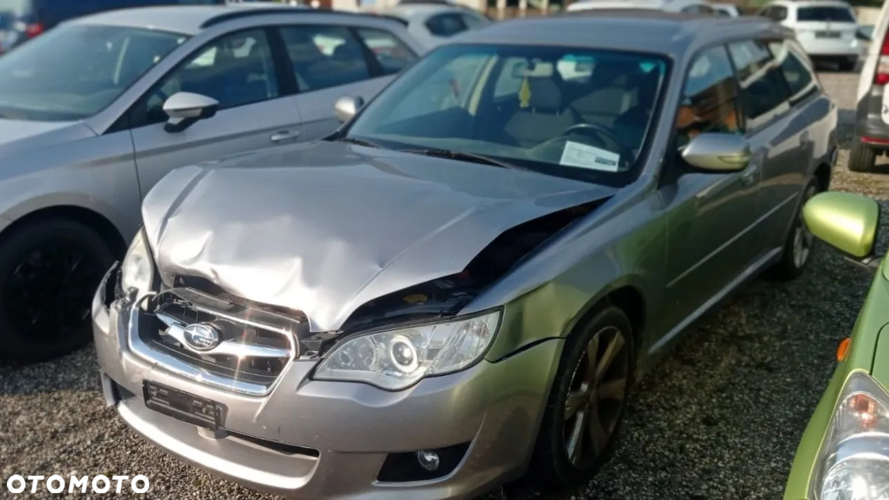 Subaru Legacy - 3