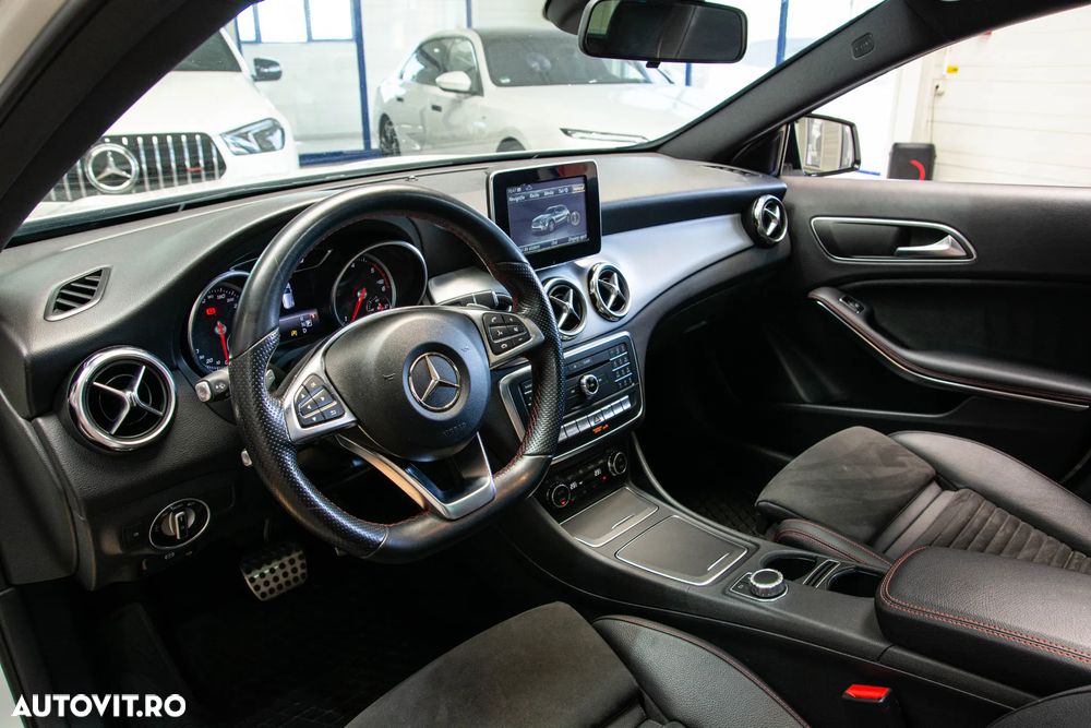 Mercedes-Benz GLA 200 (CDI) d 7G-DCT AMG Line - 27
