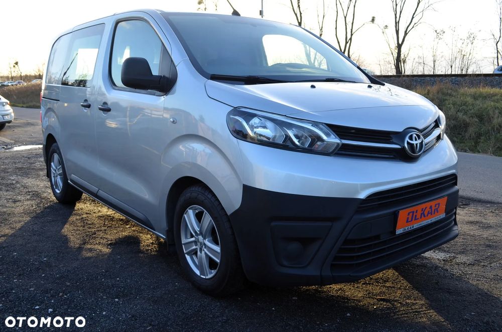 Toyota Proace - 1