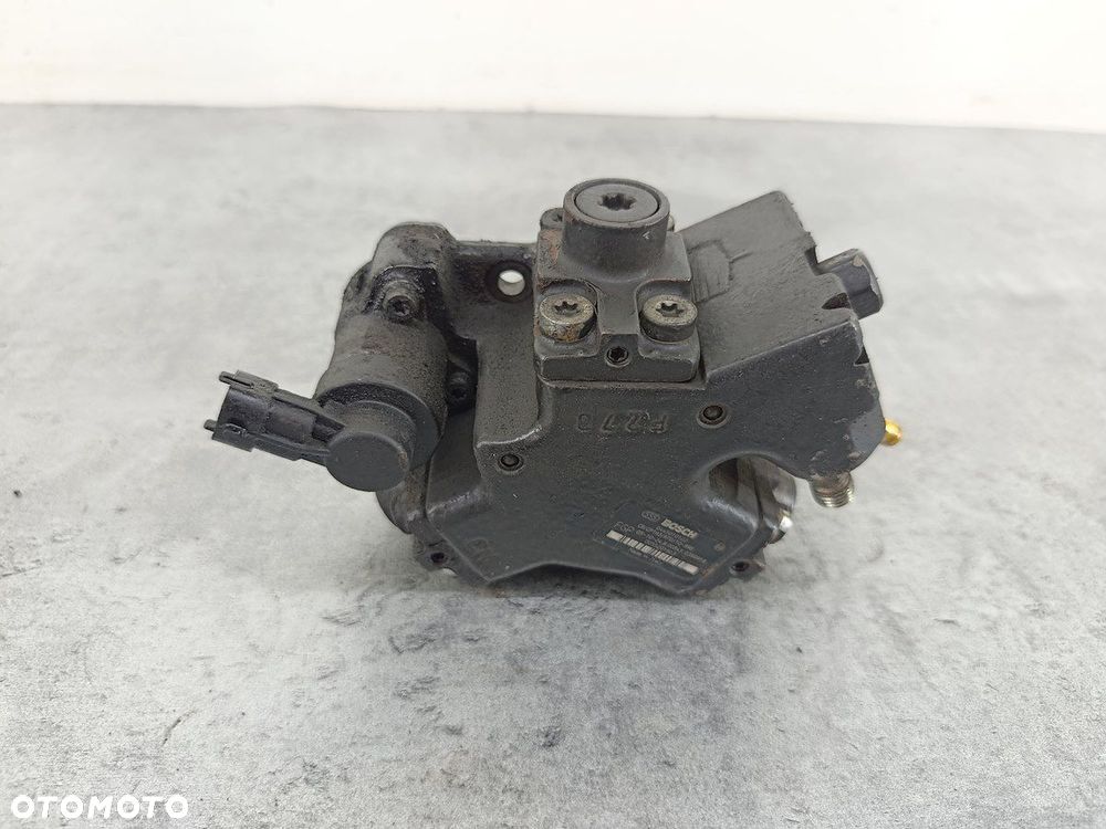 POMPA WTRYSKOWA FIAT GRANDE PUNTO 0445010122  0055201803 BOSCH 1.3 JTD - 4