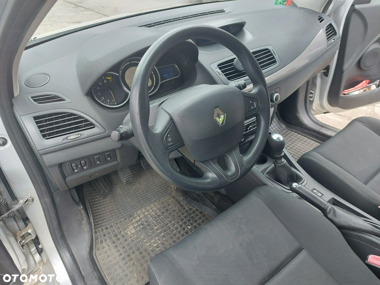 Renault Megane - 8
