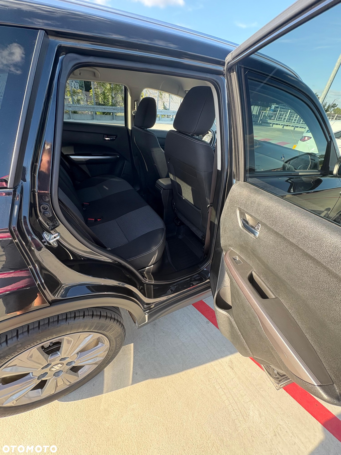Suzuki Vitara 1.0 Boosterjet Premium 2WD - 22