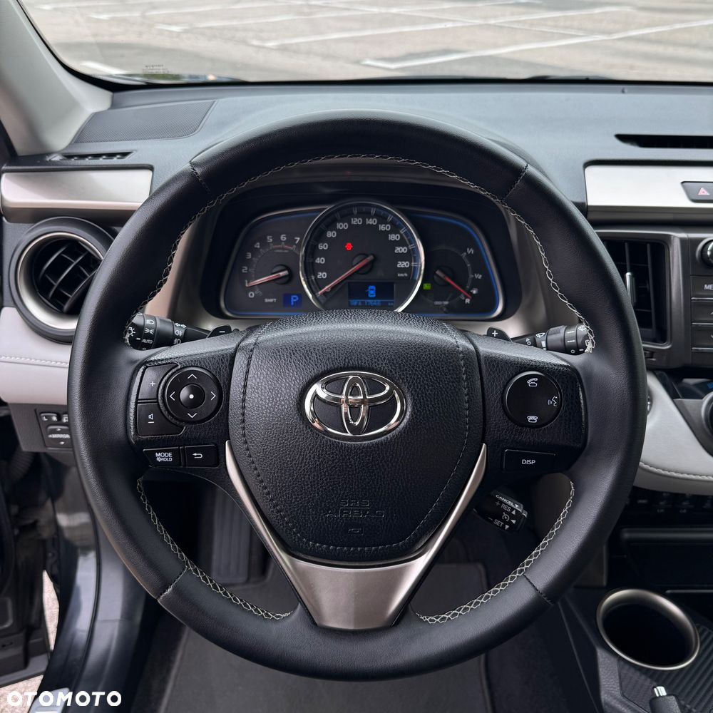 Toyota RAV4 - 28