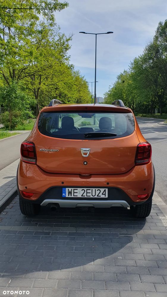 Dacia Sandero 0.9 TCe Laureate S&S Easy-R - 4