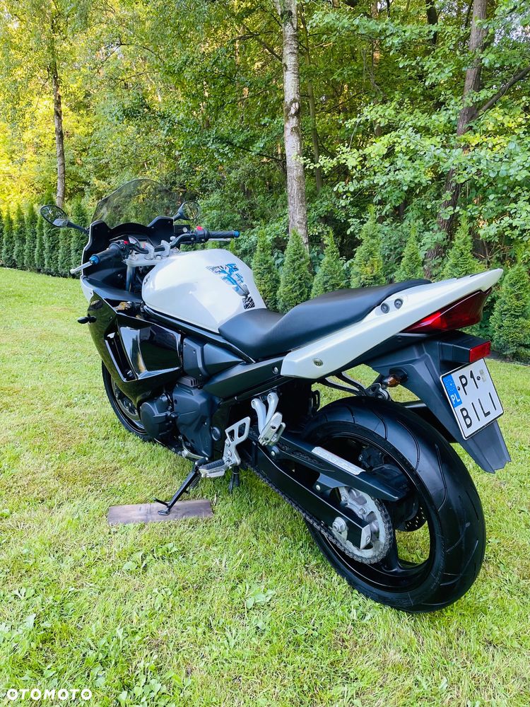 Suzuki GSX - 15