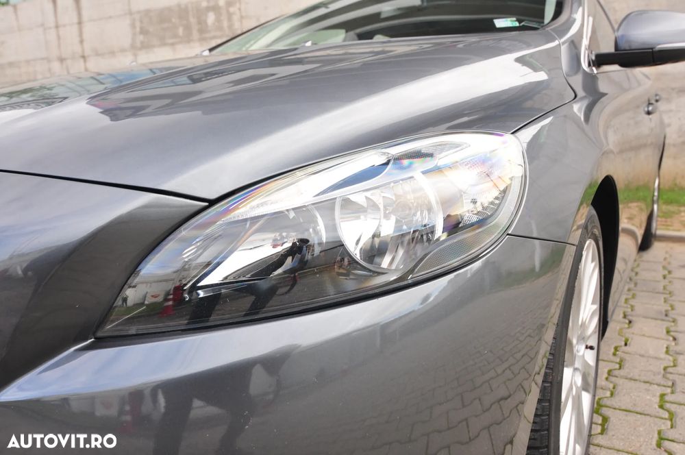 Volvo V40 T4 Powershift - 11