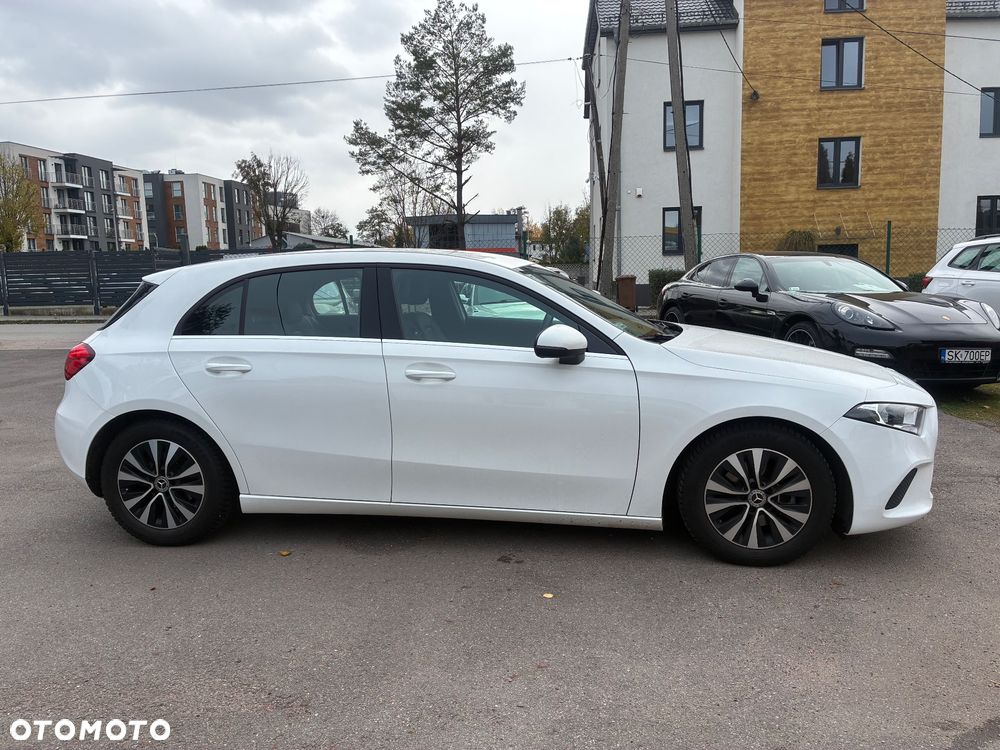 Mercedes-Benz Klasa A 180 7G-DCT - 4