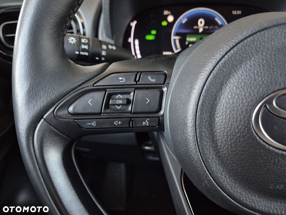 Toyota Yaris Hybrid 1.5 Style - 18