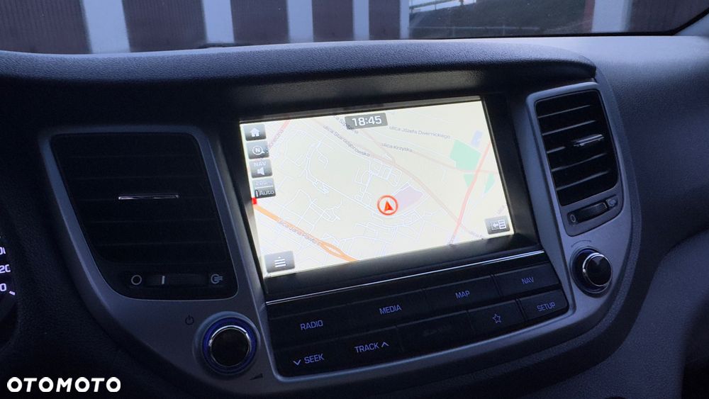 Hyundai Tucson 1.7 CRDI BlueDrive Comfort 2WD - 31