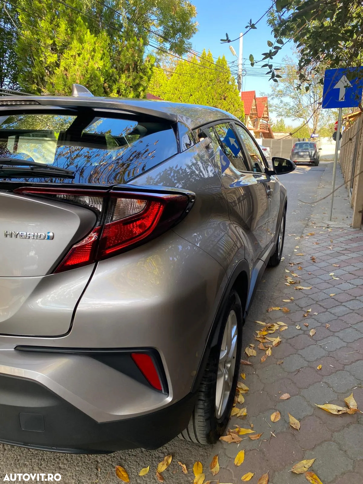 Toyota C-HR - 3
