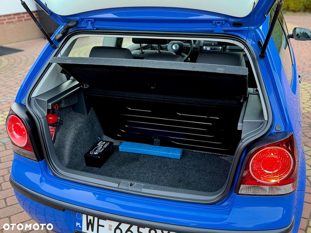 Volkswagen Polo 1.2 Comfortline - 32