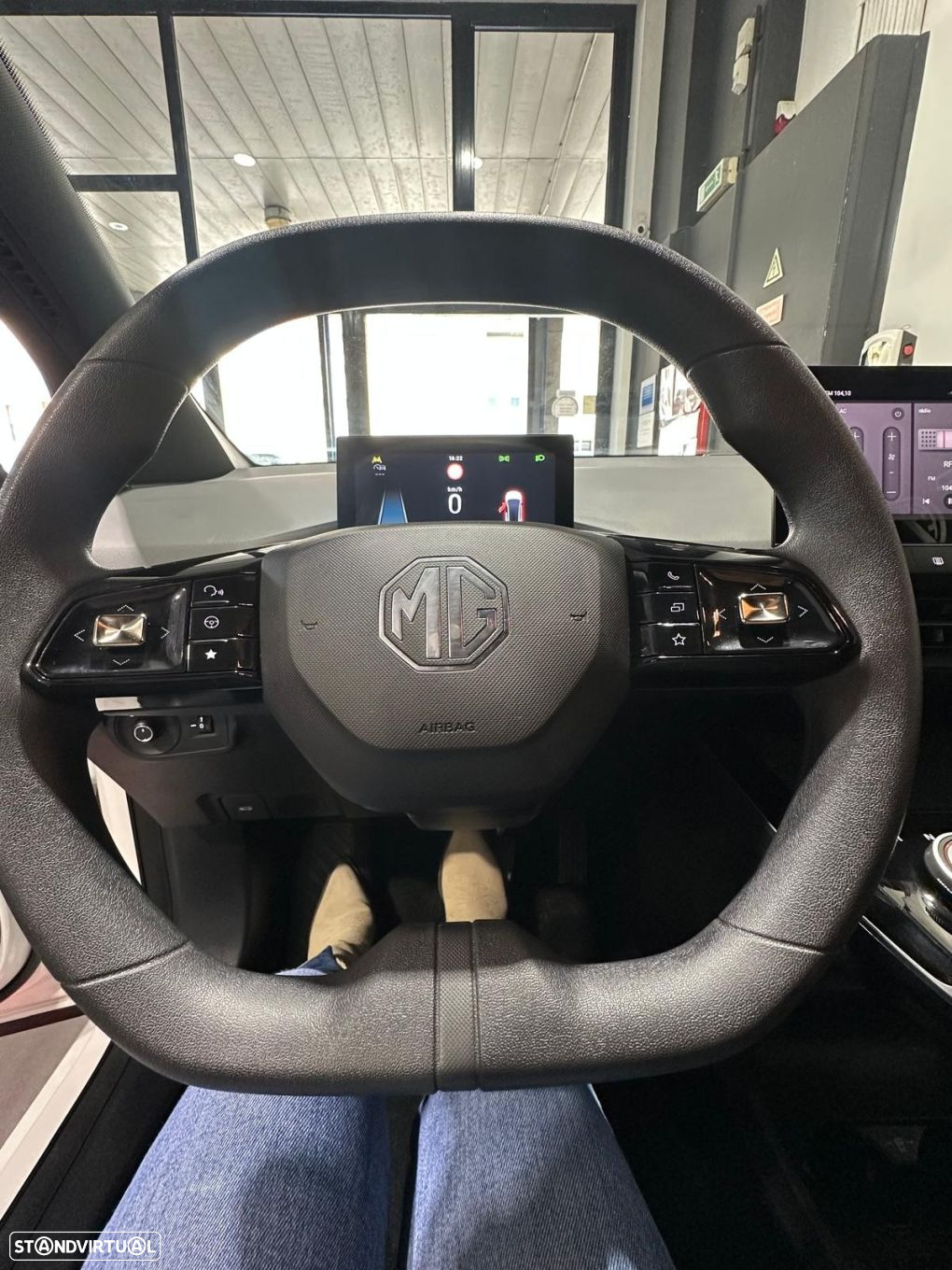 MG MG4 51 kWh Standard - 29