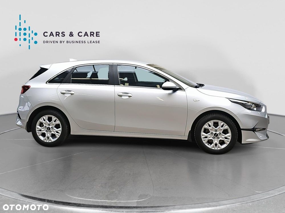 Kia Ceed 1.5 T-GDI M - 21