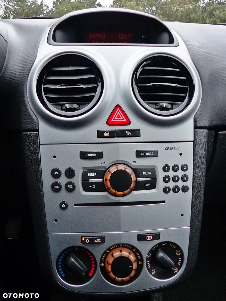 Opel Corsa 1.2 16V Enjoy - 30